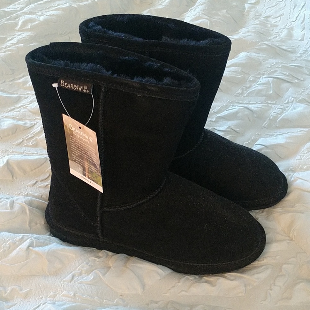 Bear Paw Emma Short Boots